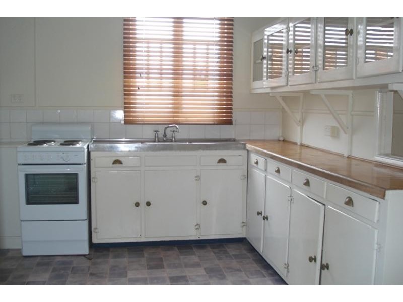 12 Turner Street, Scarborough QLD 4020