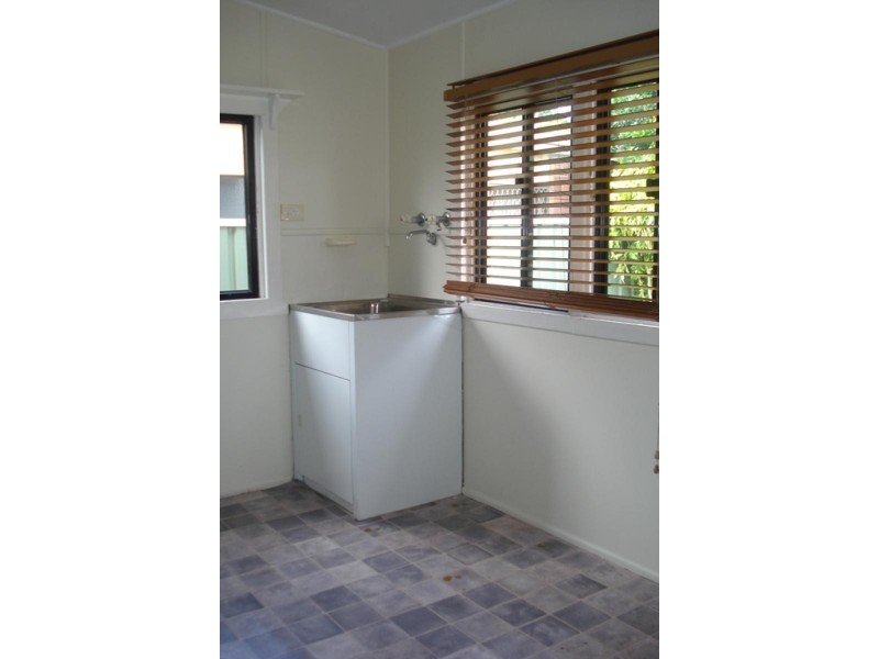 12 Turner Street, Scarborough QLD 4020