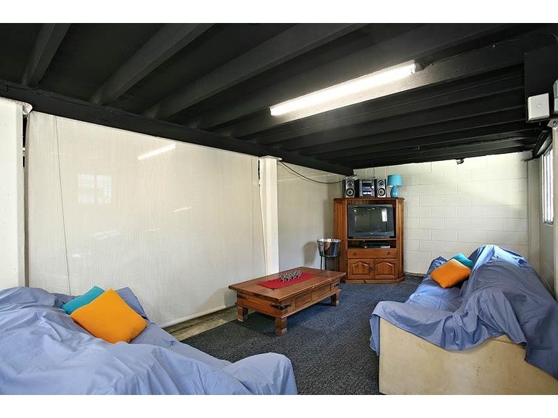 143 Scarborough Road, Redcliffe QLD 4020