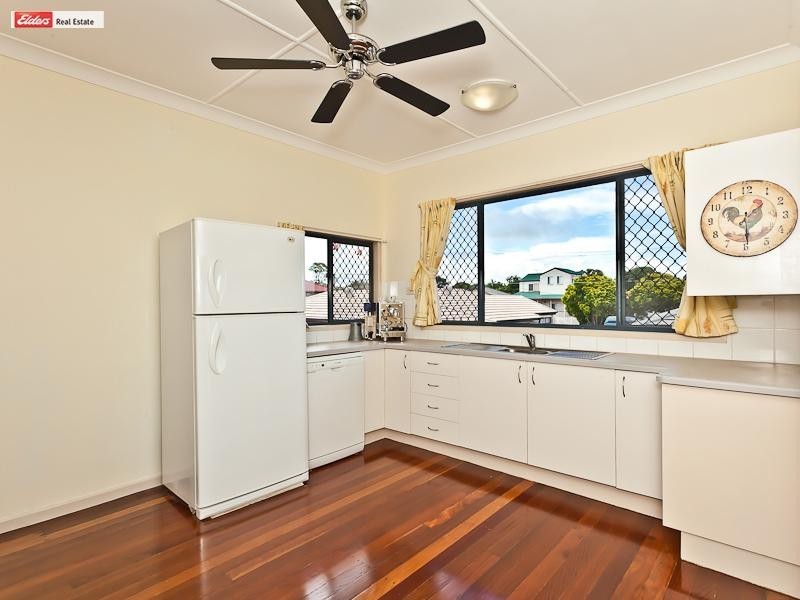 43a Collins St, Woody Point QLD 4019