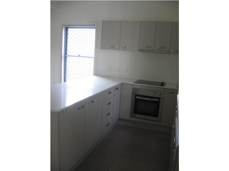 8/96 Turner Street, Scarborough QLD 4020