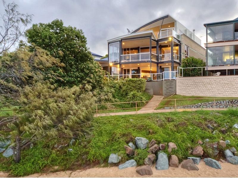 74 Prince Edward Parade, Redcliffe QLD 4020