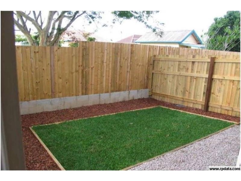 16/1 Gerald Ave, Clontarf QLD 4019