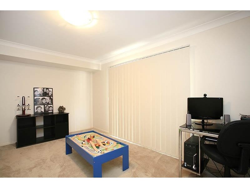 2 Jemma Street, Rothwell QLD 4022