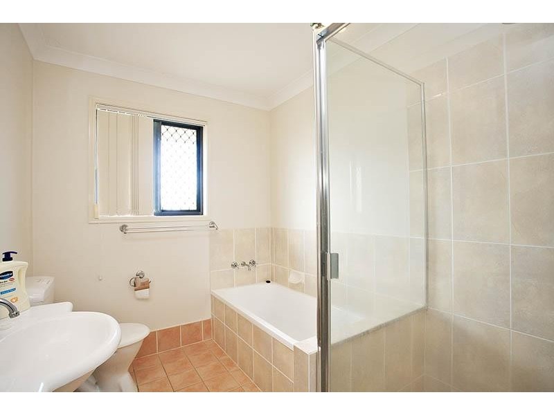 2 Jemma Street, Rothwell QLD 4022