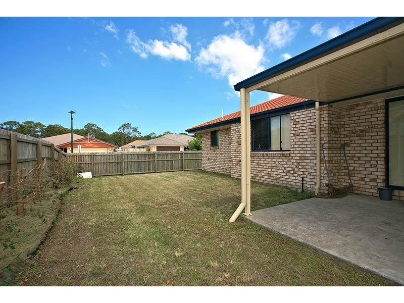 2 Jemma Street, Rothwell QLD 4022