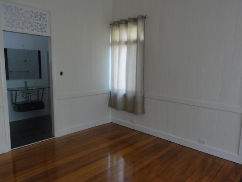 200 Flinders Parade, Sandgate QLD 4017