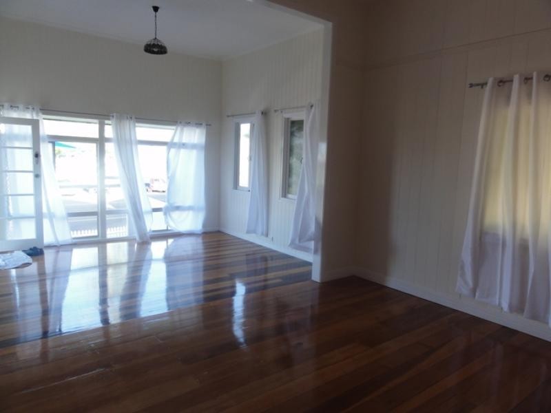 200 Flinders Parade, Sandgate QLD 4017