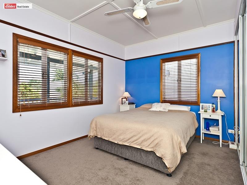 12 Lucas Street, Scarborough QLD 4020