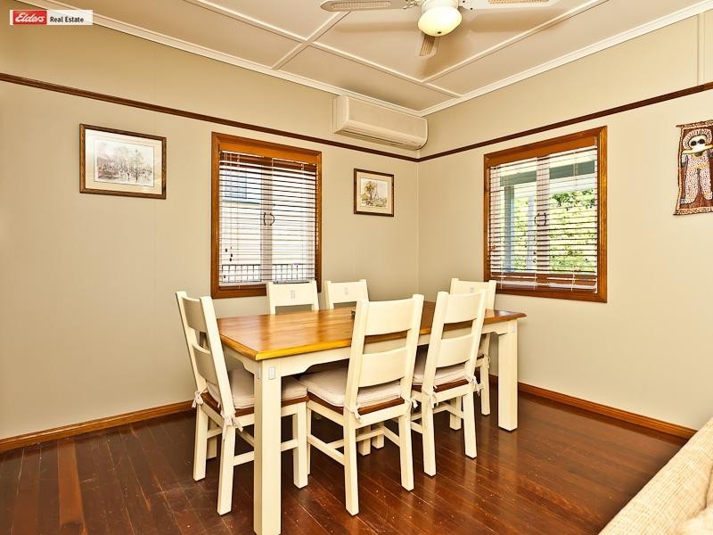 12 Lucas Street, Scarborough QLD 4020