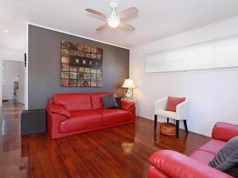 60 Longland Street, Redcliffe QLD 4020