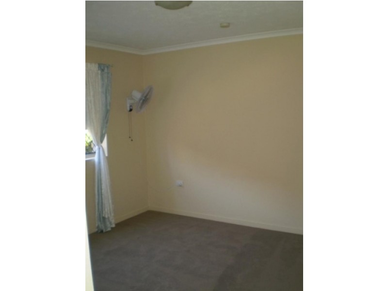 Unit 2/19 Johns Street, Redcliffe QLD 4020