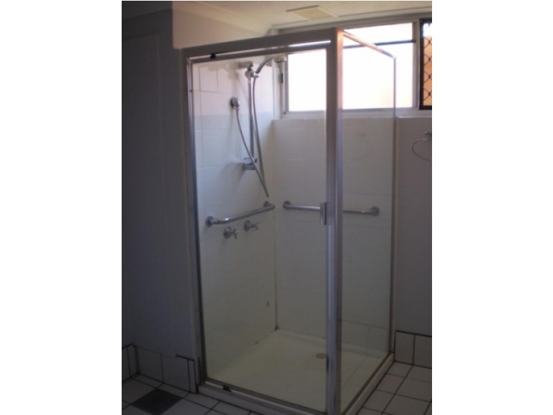 Unit 2/19 Johns Street, Redcliffe QLD 4020