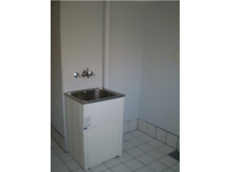 Unit 2/19 Johns Street, Redcliffe QLD 4020
