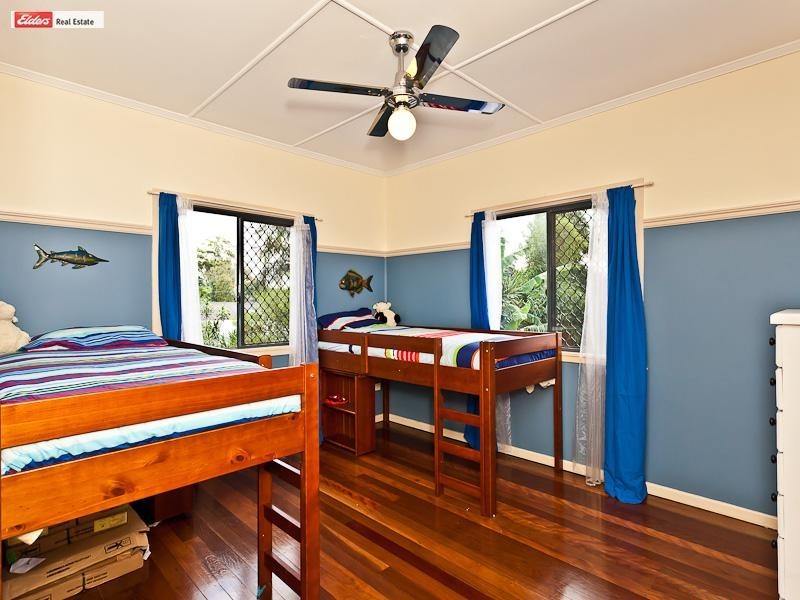 43A Collins St, Woody Point QLD 4019