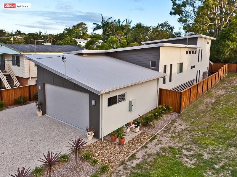23 Michel Rd, Scarborough QLD 4020