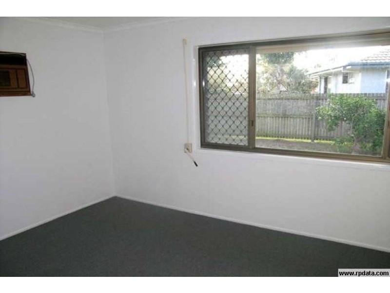 5 Hodges Street, Redcliffe QLD 4020