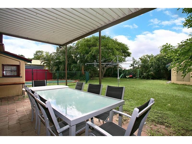 28 Chatham Street, Margate QLD 4019