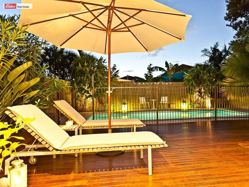 27B Roma Street, Scarborough QLD 4020