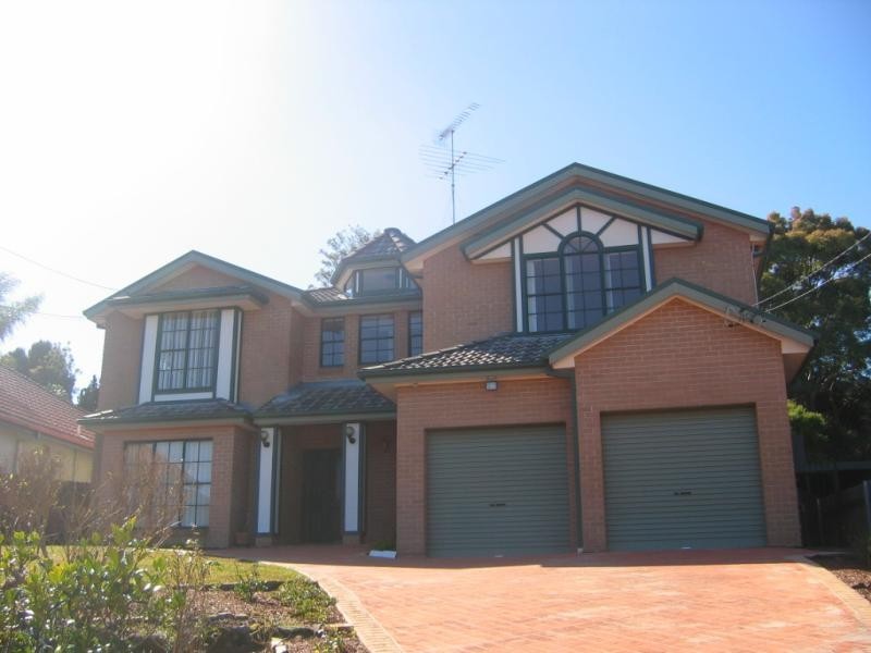 18 DENMAN STREET, Hurstville NSW 2220