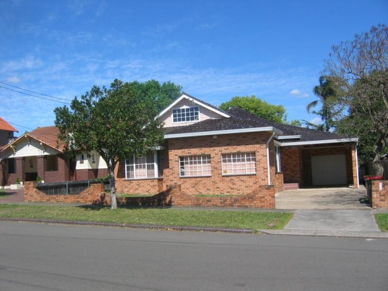 13 Besborough Avenue, Bexley NSW 2207