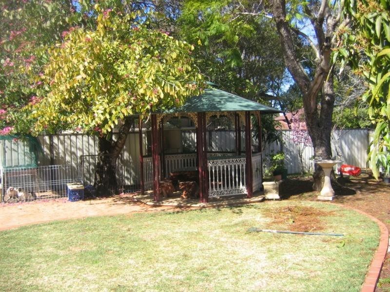 13 Webster Avenue, Peakhurst NSW 2210