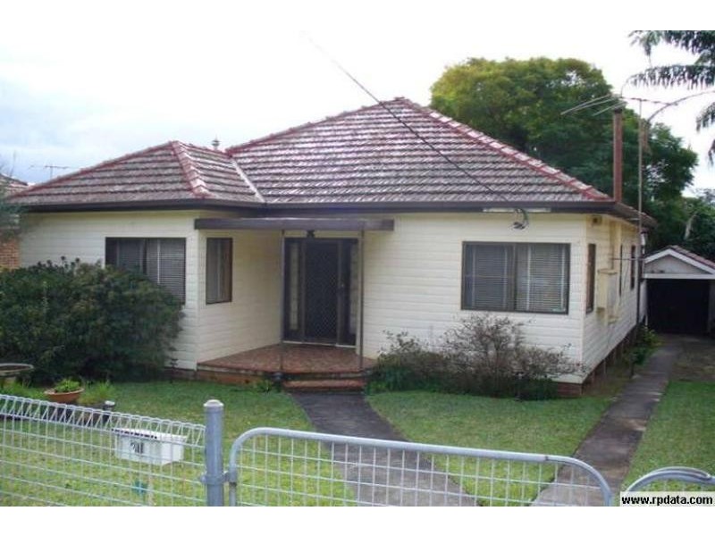 20 Lillian Road, Riverwood NSW 2210