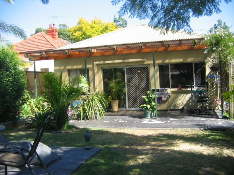 28 Tavistock Road, South Hurstville NSW 2221