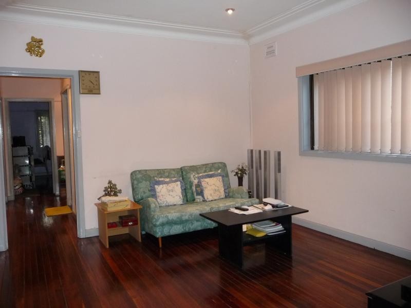 60 Penshurst Road, Narwee NSW 2209