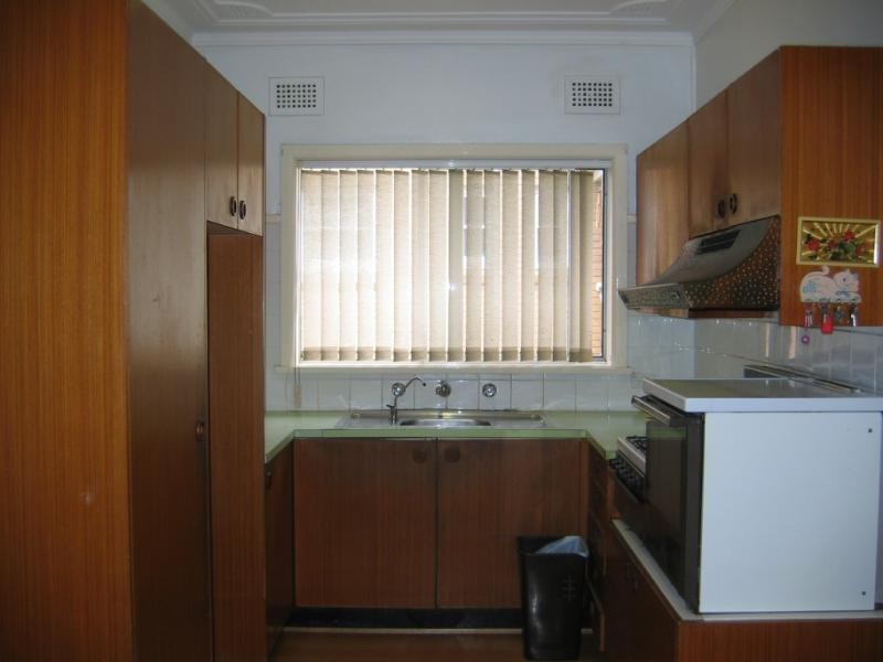 10 Salisbury Avenue, Riverwood NSW 2210