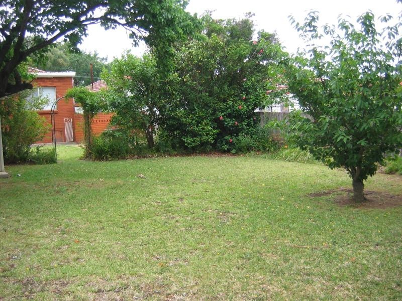 10 Salisbury Avenue, Riverwood NSW 2210