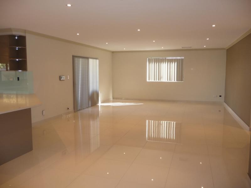 19 Smiths Avenue, Hurstville NSW 2220