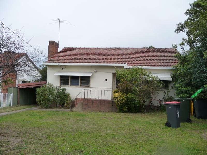 7 Collier Avenue, Beverly Hills NSW 2209