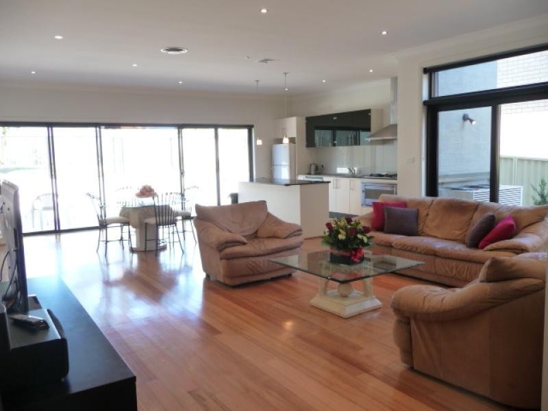 23 Lawrence Street, Peakhurst NSW 2210