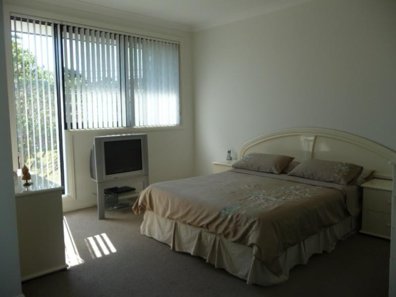 23 Lawrence Street, Peakhurst NSW 2210