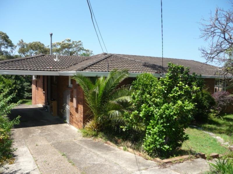 1 Pine Street, Lugarno NSW 2210