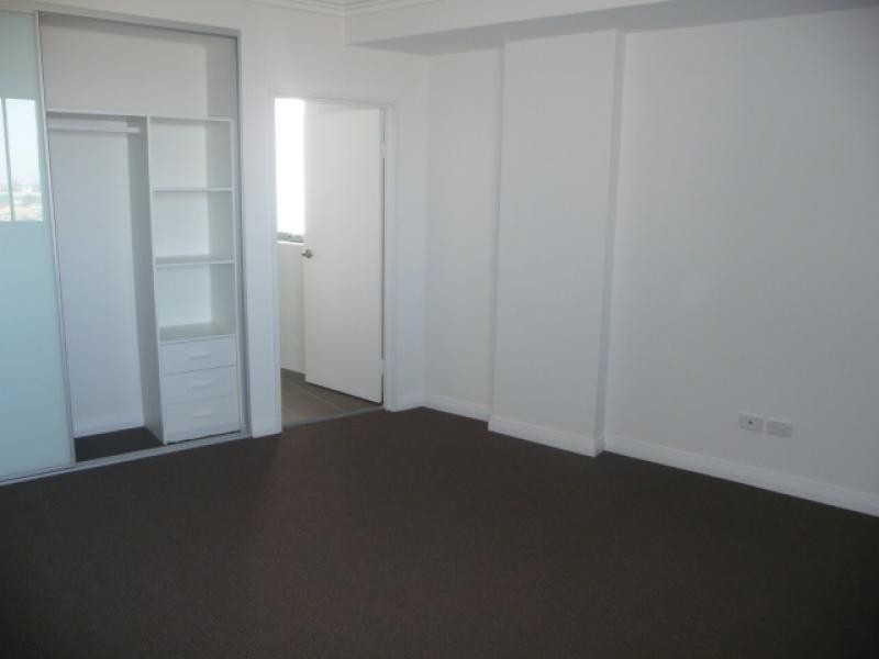 98 Queens Road, Hurstville NSW 2220