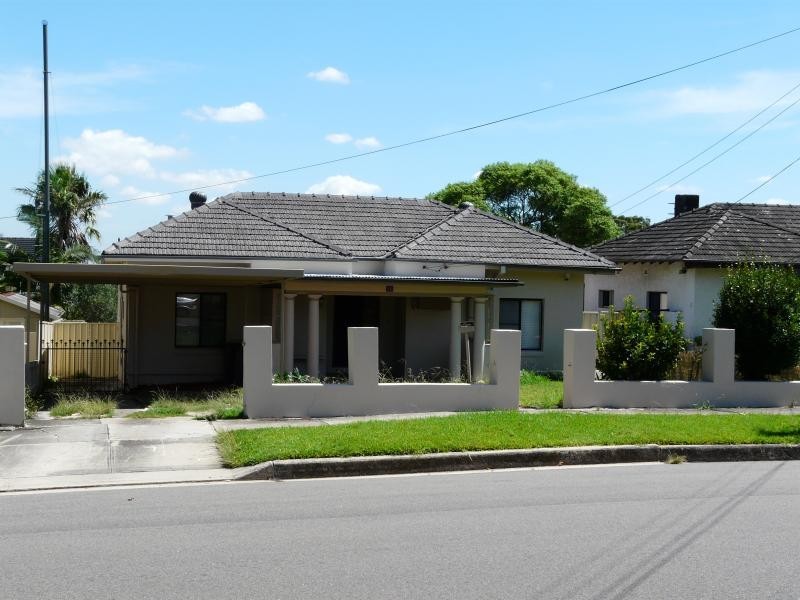 16 Kenyon Road, Bexley NSW 2207