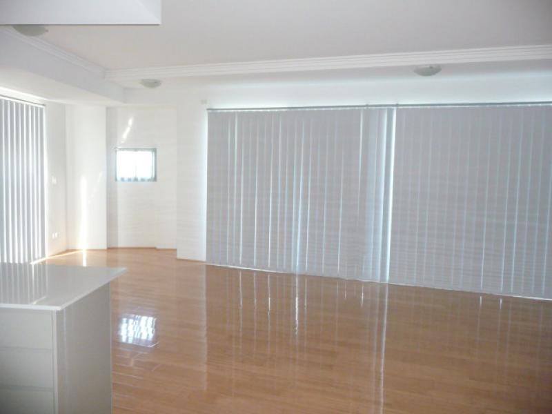 98 Queens Road, Hurstville NSW 2220