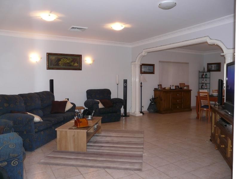 44 Planthurst Road, Carlton NSW 2218