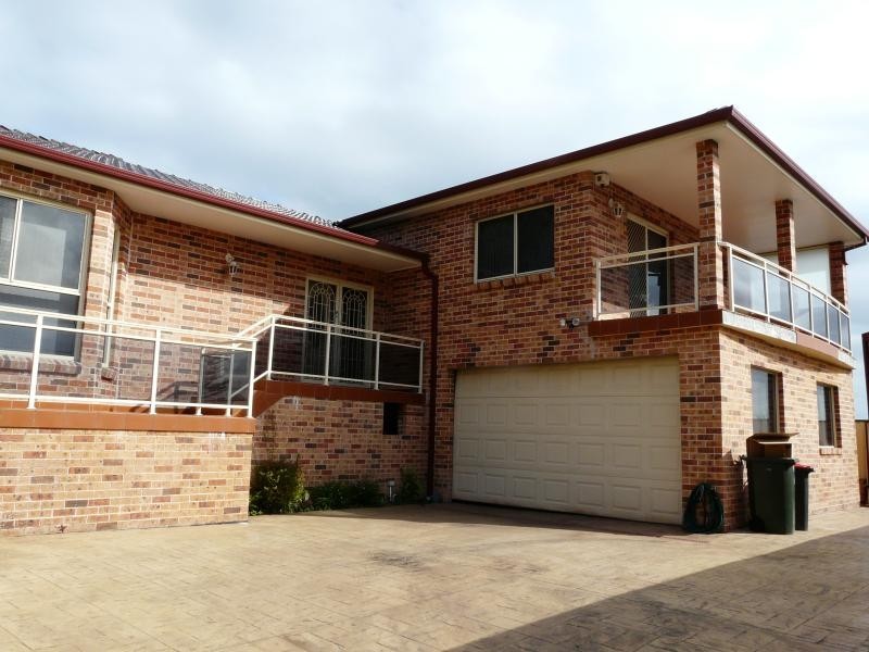 44 Planthurst Road, Carlton NSW 2218