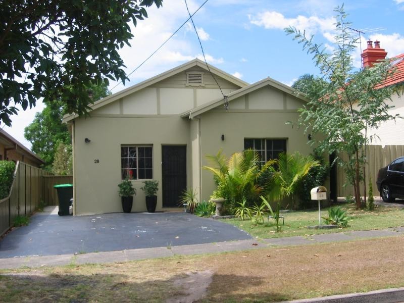 28 Tavistock Road, South Hurstville NSW 2221