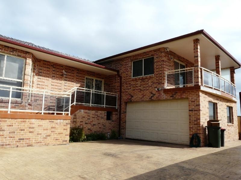 44 Planthurst Road, Carlton NSW 2218