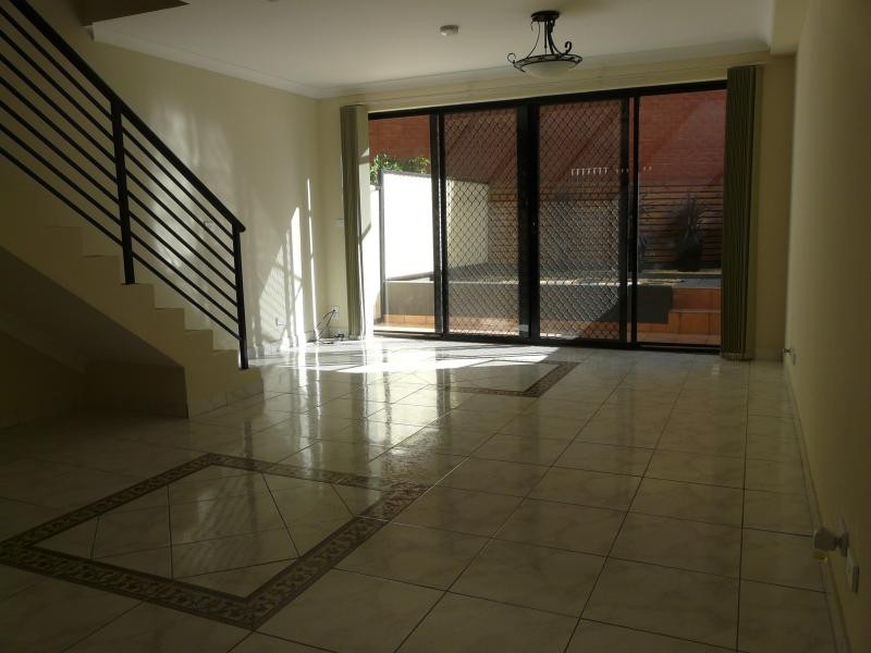 2 The Mall, South Hurstville NSW 2221