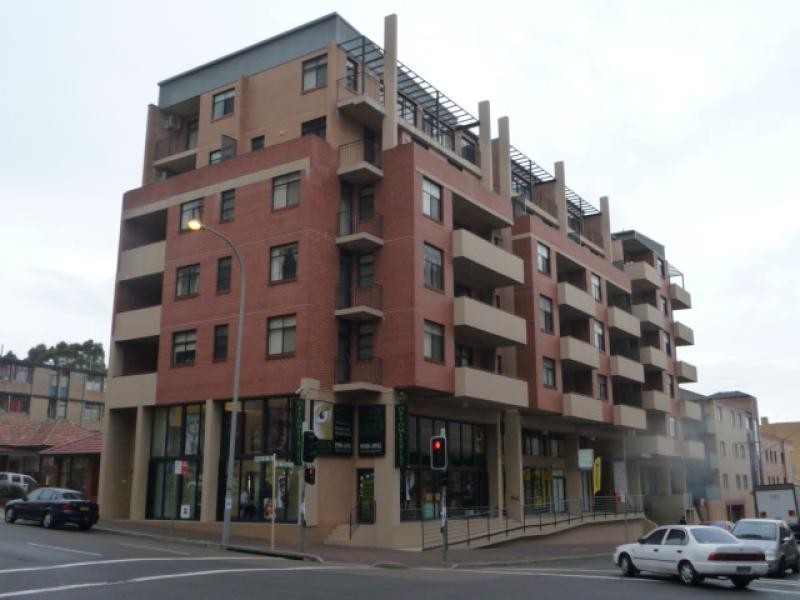 12/2 A Cross Street, Hurstville NSW 2220