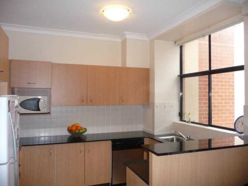 12/2 A Cross Street, Hurstville NSW 2220