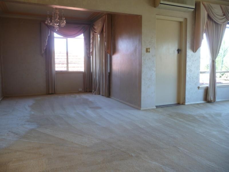 35 Benwerrin Avenue, Carss Park NSW 2221