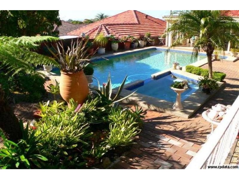 35 Benwerrin Avenue, Carss Park NSW 2221