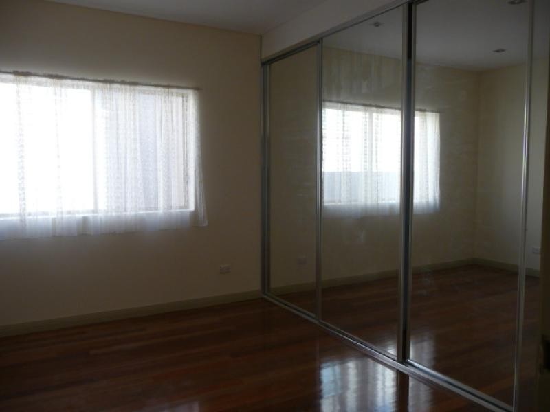 13 Isaac Street, Peakhurst NSW 2210