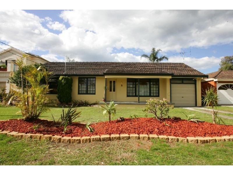 8 Wollondilly Place, Sylvania Waters NSW 2224